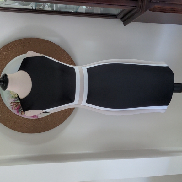 Calvin Klein Dresses & Skirts - Calvin Klein Dress